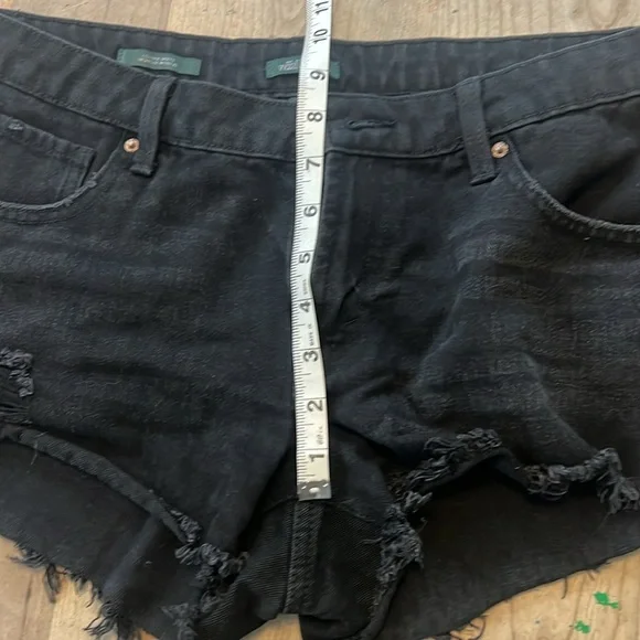 Wild Fable Black Denim Women's Shorts distressed low rise y2k - Picture 7 of 7
